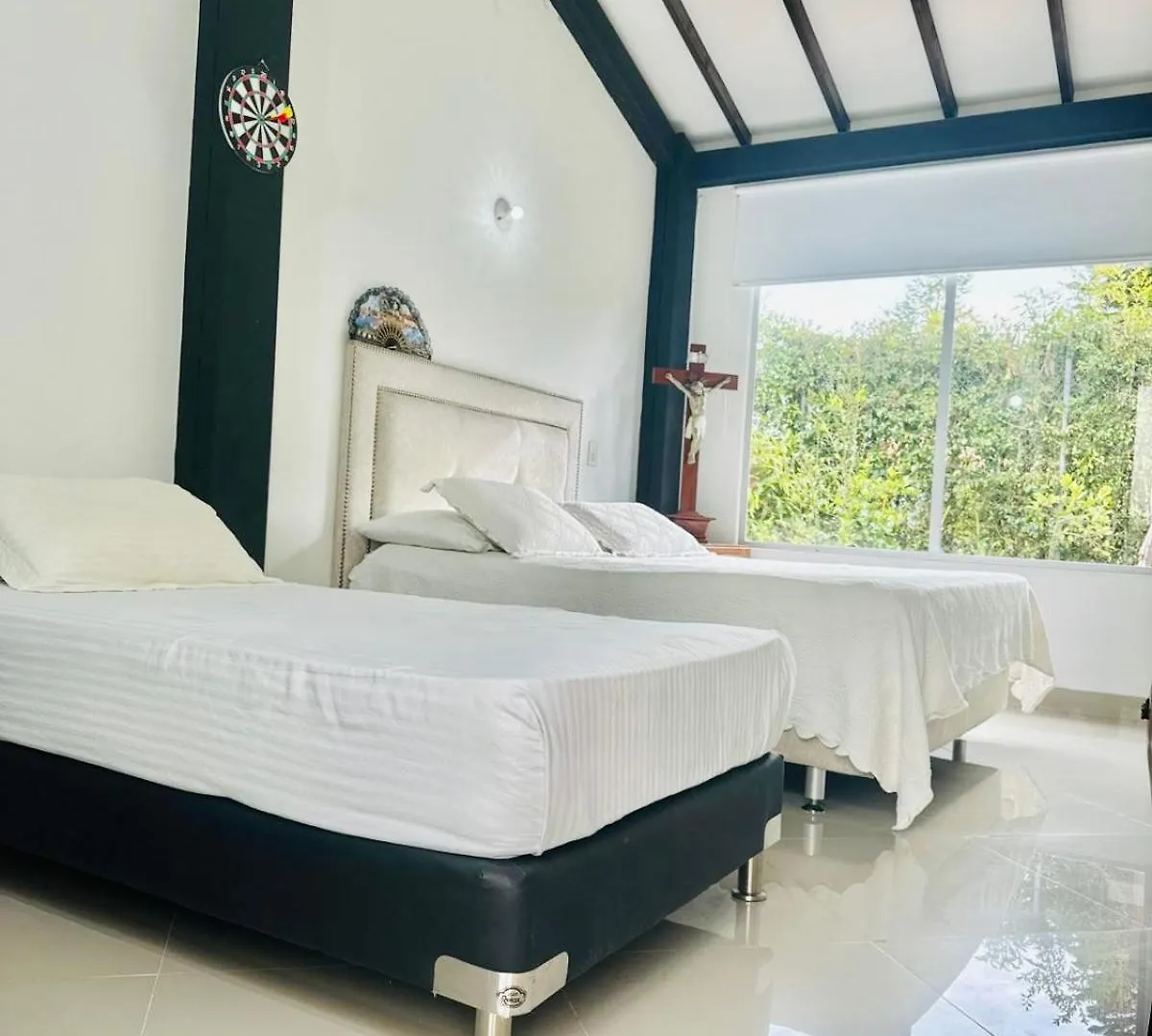 Villa Lujosa Casa Cerca Al Aeropuerto Medellín 0*,  Colombia